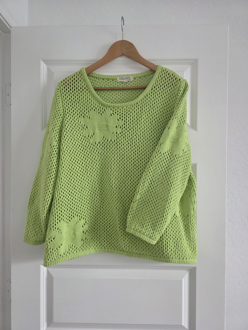 Boho Green Crochet Floral Sweater. Plus Size XXL. Escape By Habitat.